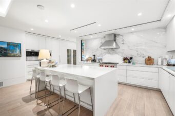 #503 – 2289 Bellevue Avenue
